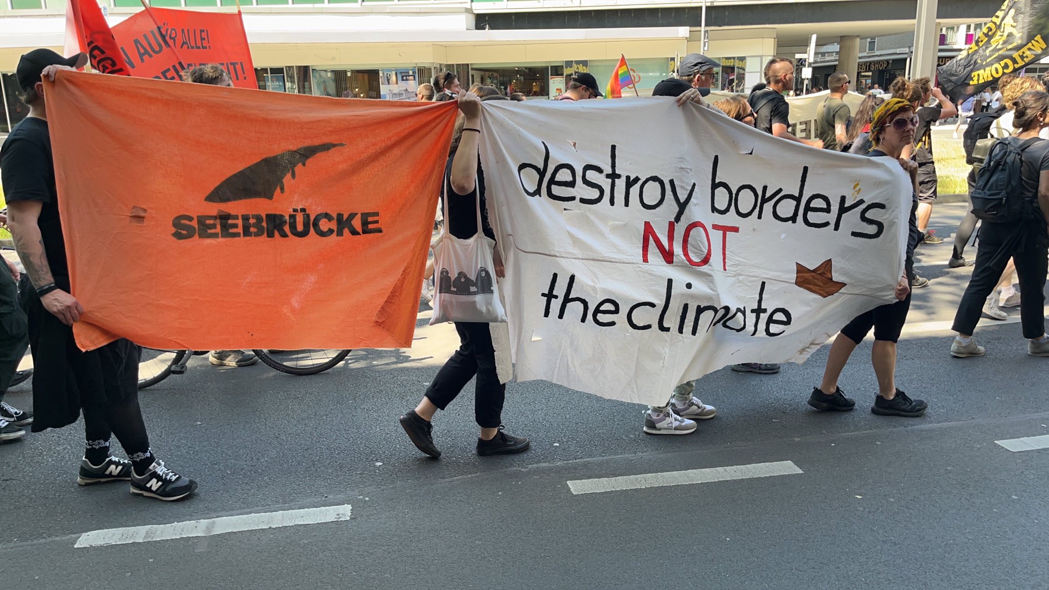 Doku Reden NRW Demo „Keine Kompromisse mit der Festung Europa“ 03.06.23